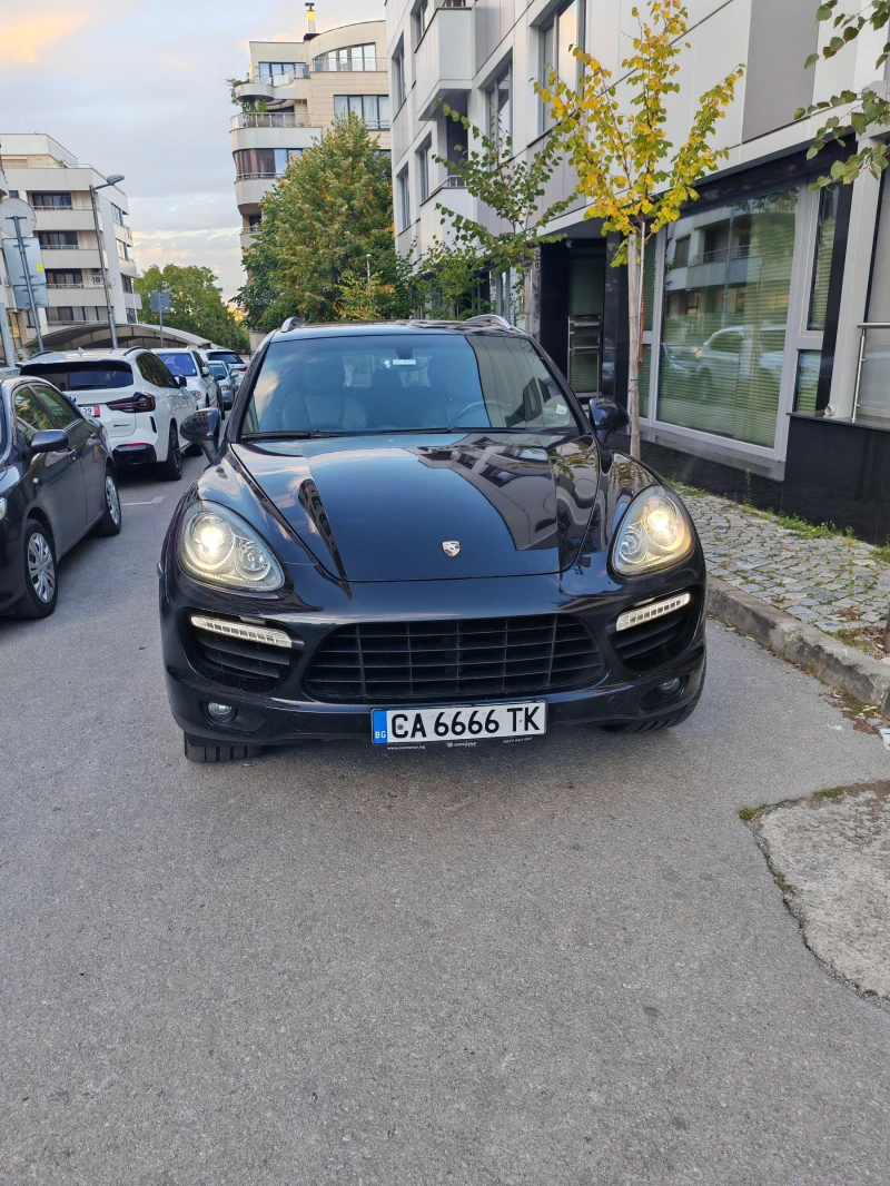 Porsche Cayenne Турбо, снимка 1 - Автомобили и джипове - 47542455