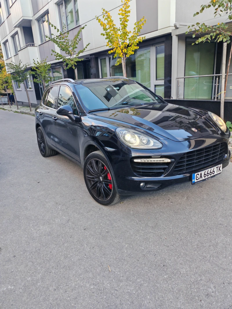 Porsche Cayenne Турбо, снимка 2 - Автомобили и джипове - 47542455