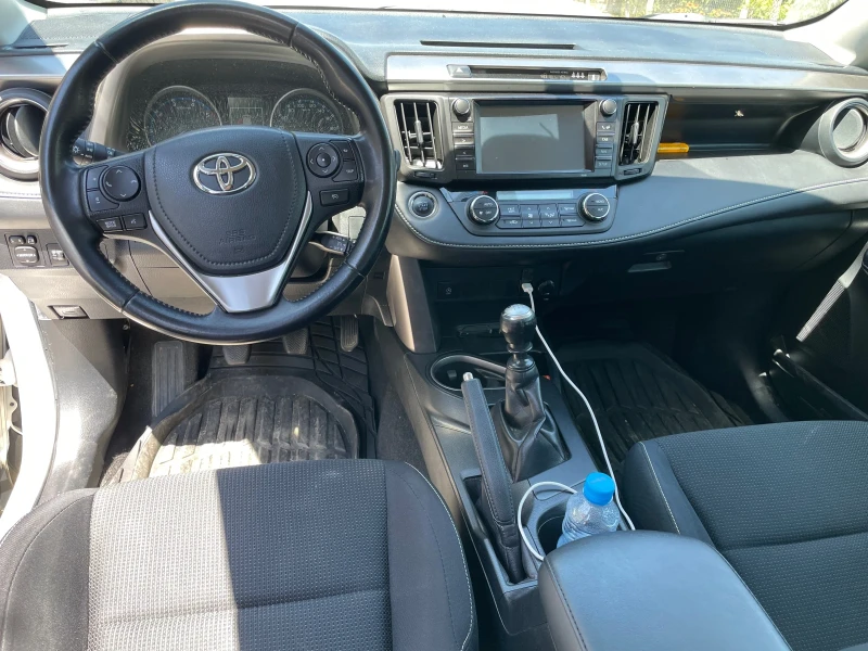 Toyota Rav4, снимка 5 - Автомобили и джипове - 48886126