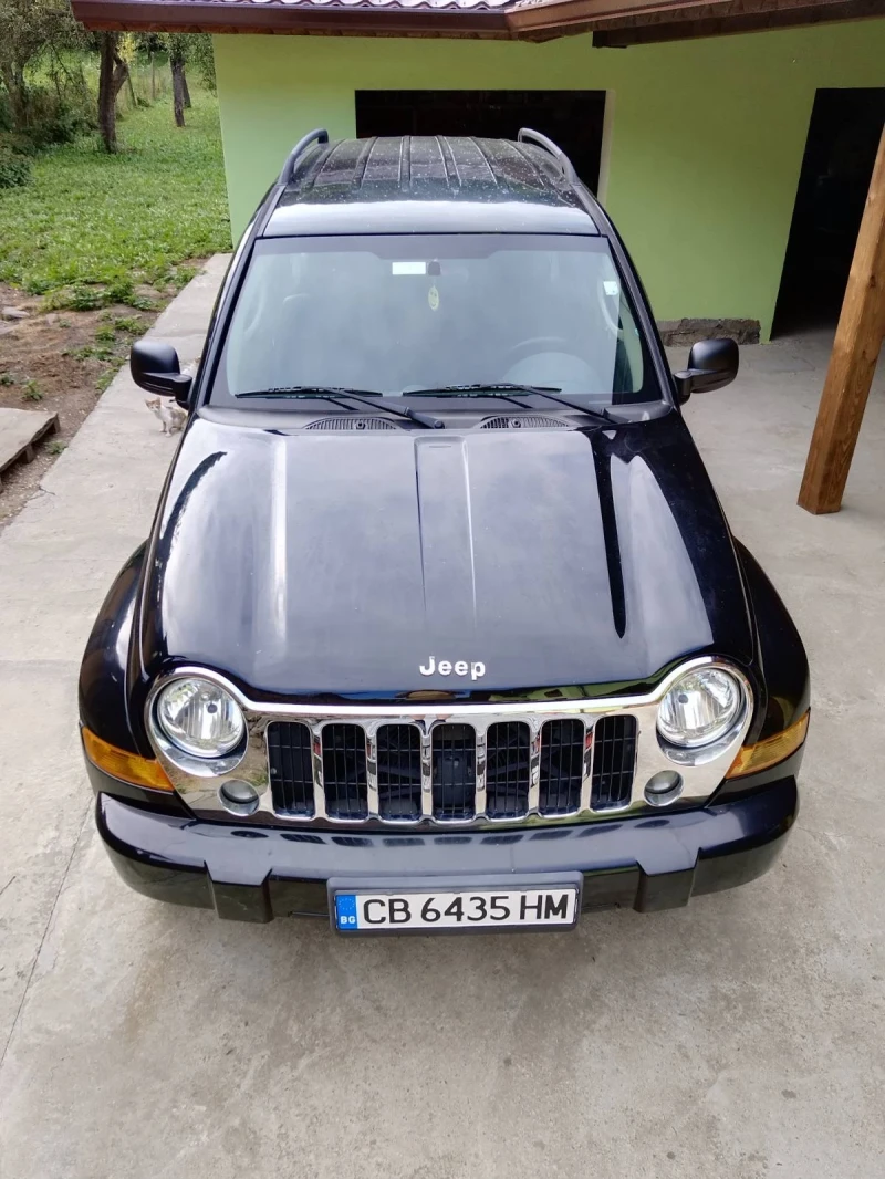 Jeep Cherokee, снимка 1 - Автомобили и джипове - 49123611