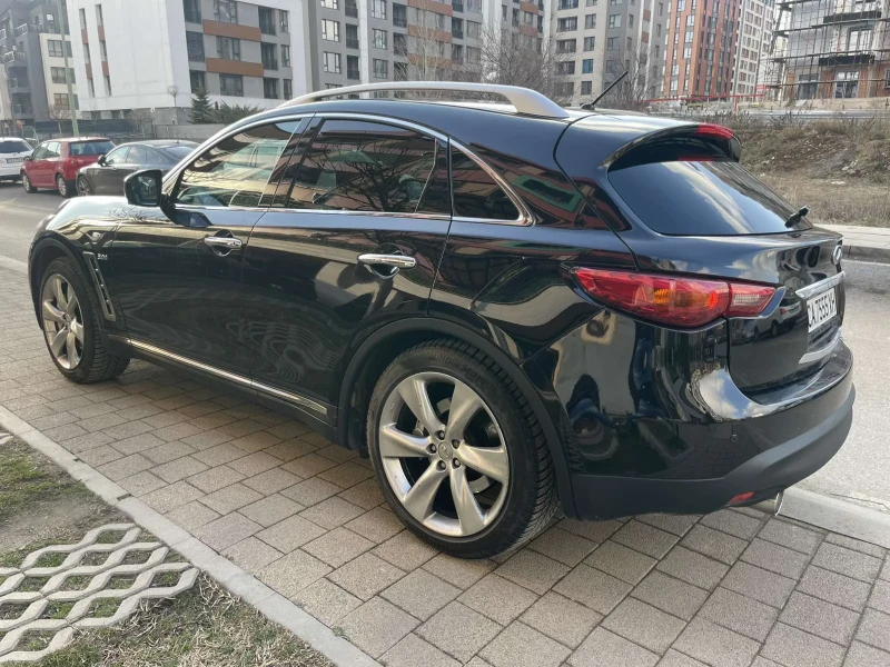 Infiniti QX70 S, снимка 4 - Автомобили и джипове - 49171026