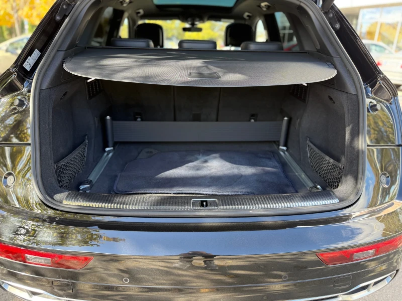 Audi SQ5 Швейцария, снимка 15 - Автомобили и джипове - 52191761