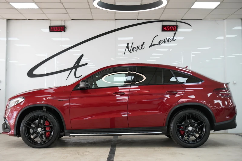 Mercedes-Benz GLE 63 S AMG Coupe 4Matic Exclusive Night Package, снимка 4 - Автомобили и джипове - 52706676