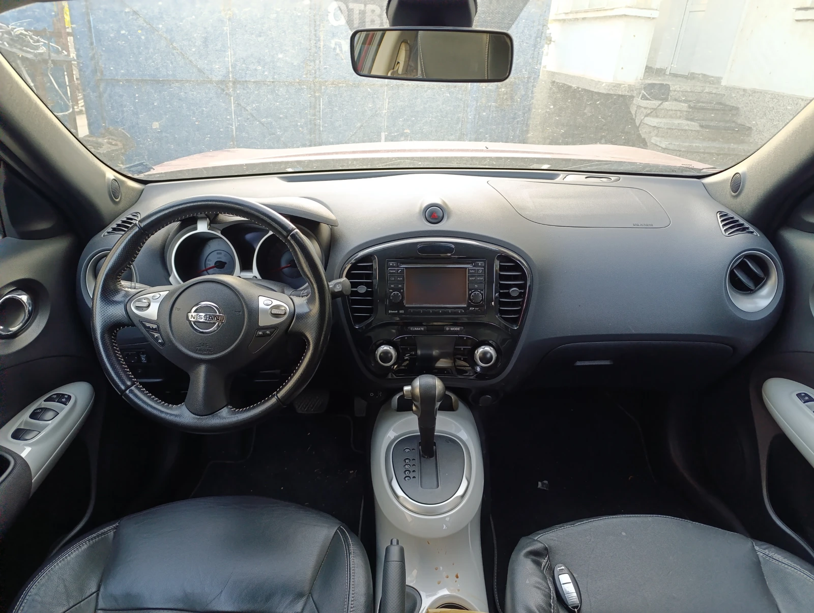 Nissan Juke 1.6  автомат кожа  - изображение 8