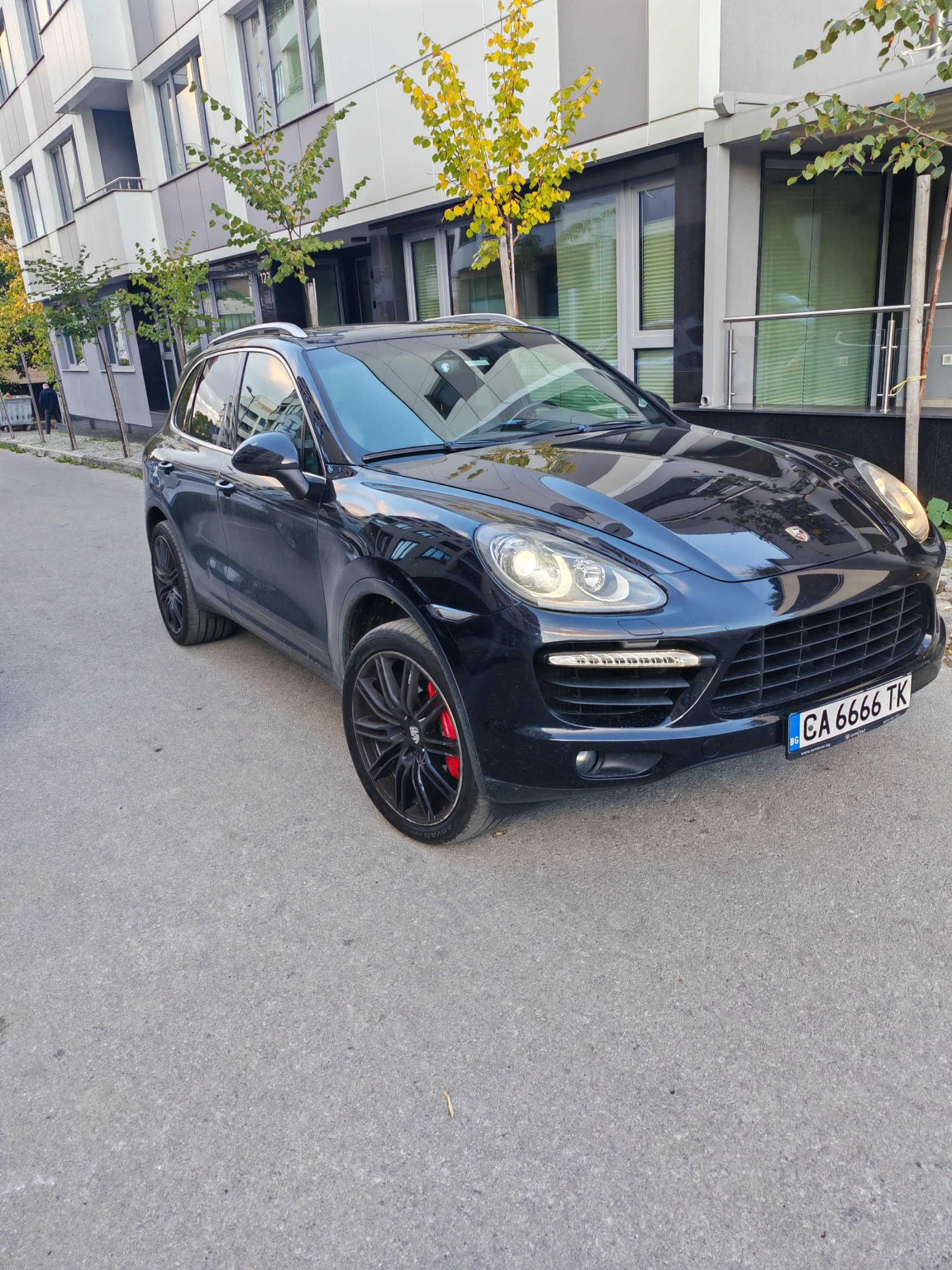 Porsche Cayenne Турбо - изображение 2