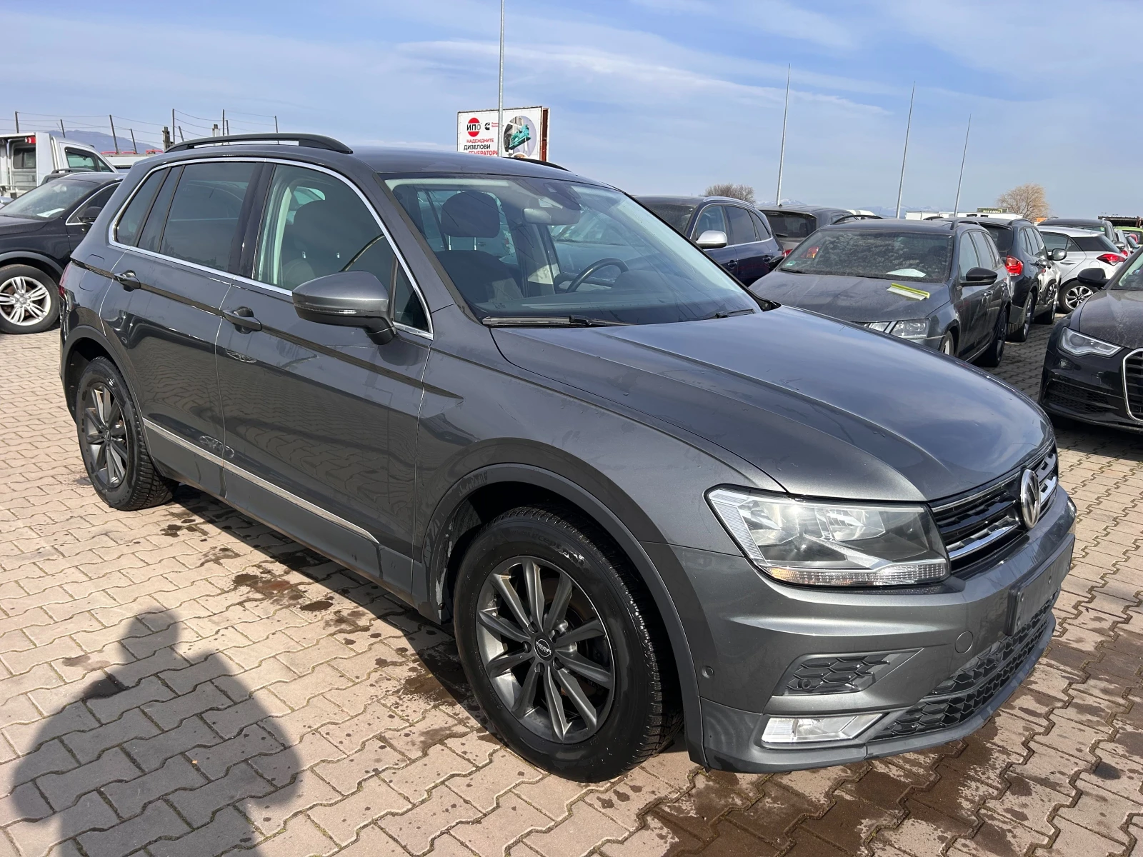 VW Tiguan 2.0TDI AVTOMAT/NAVI EURO 6 - изображение 4