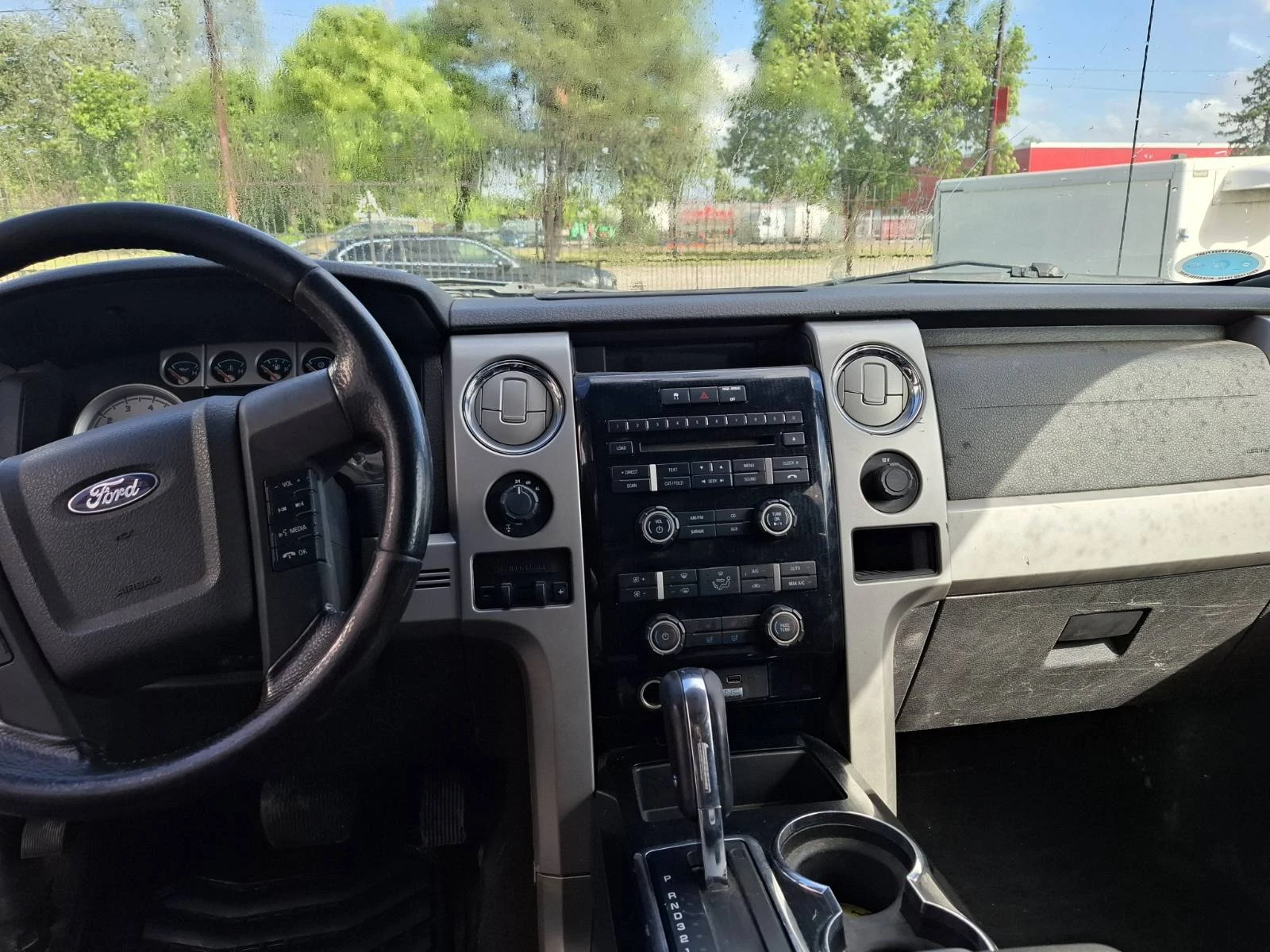 Ford F150 5, 4i V8 - изображение 9