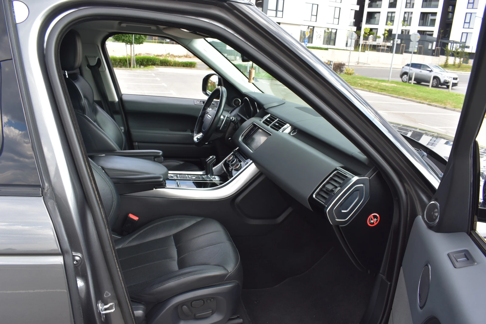 Land Rover Range Rover Sport  - изображение 7