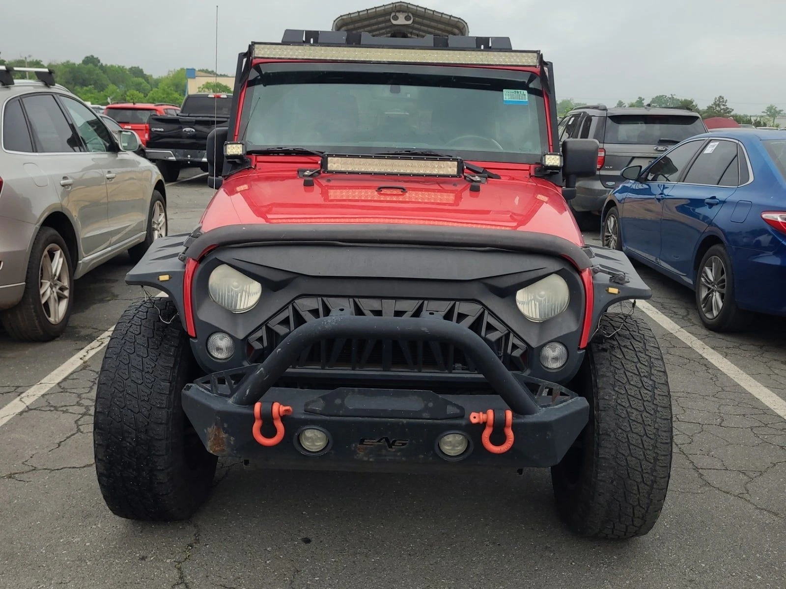 Jeep Wrangler 2014 Jeep Wrangler Unlimited Sahara - изображение 2