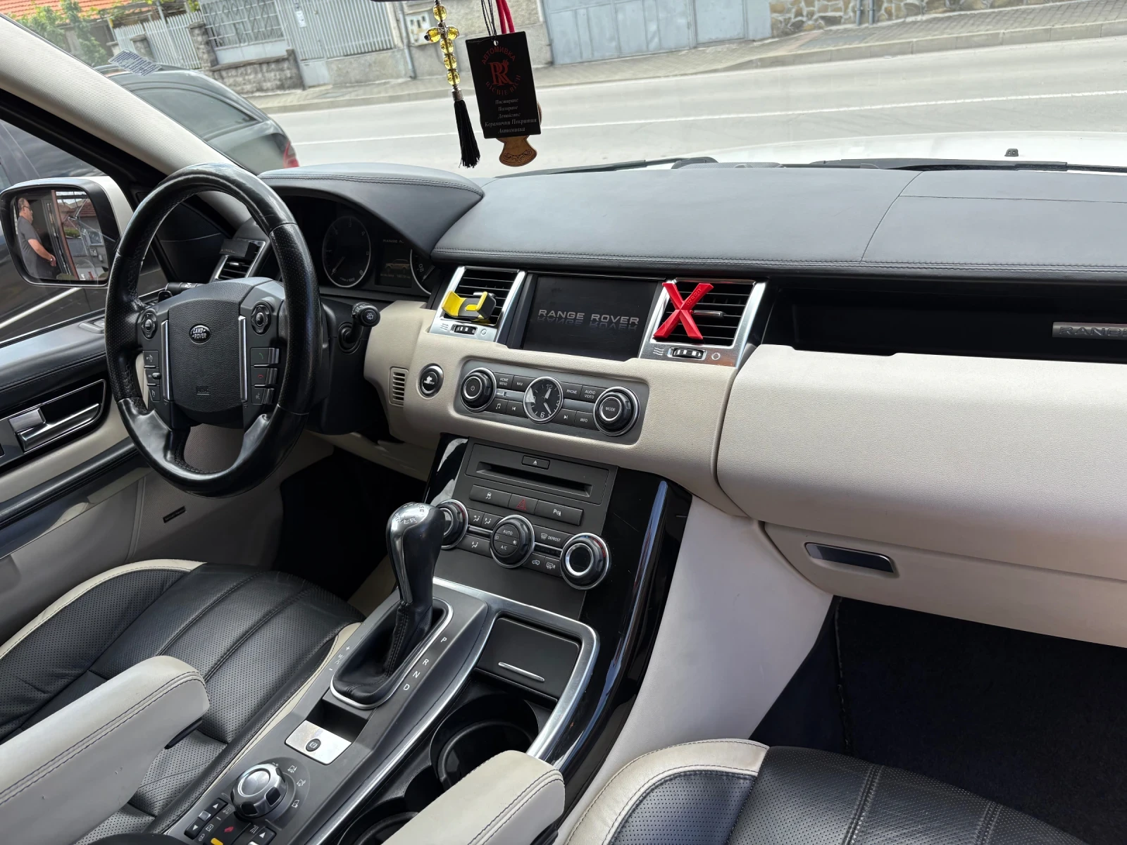 Land Rover Range Rover Sport  - изображение 6