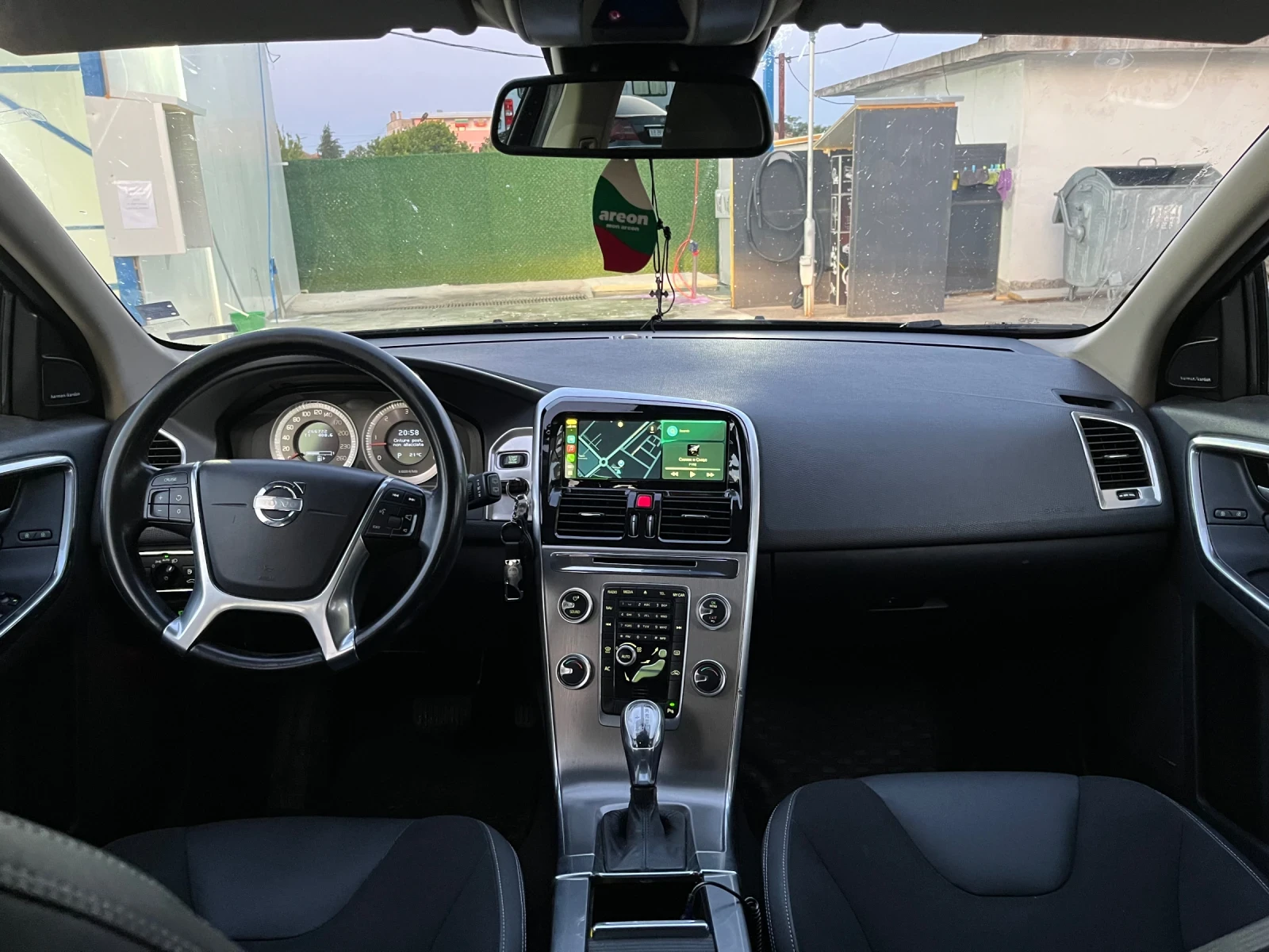 Volvo XC60 * HARMAN/KARDON* APPLE CARPLAY - изображение 3