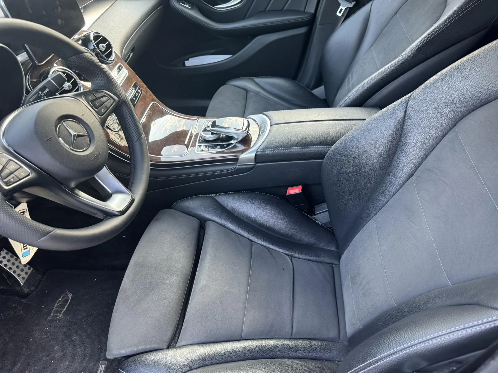 Mercedes-Benz GLC 250 AMG пакет* АВТОФИНАНСИРАНЕ* БЕЗ ПЪРВОНАЧАЛНА ВНОСК - изображение 9