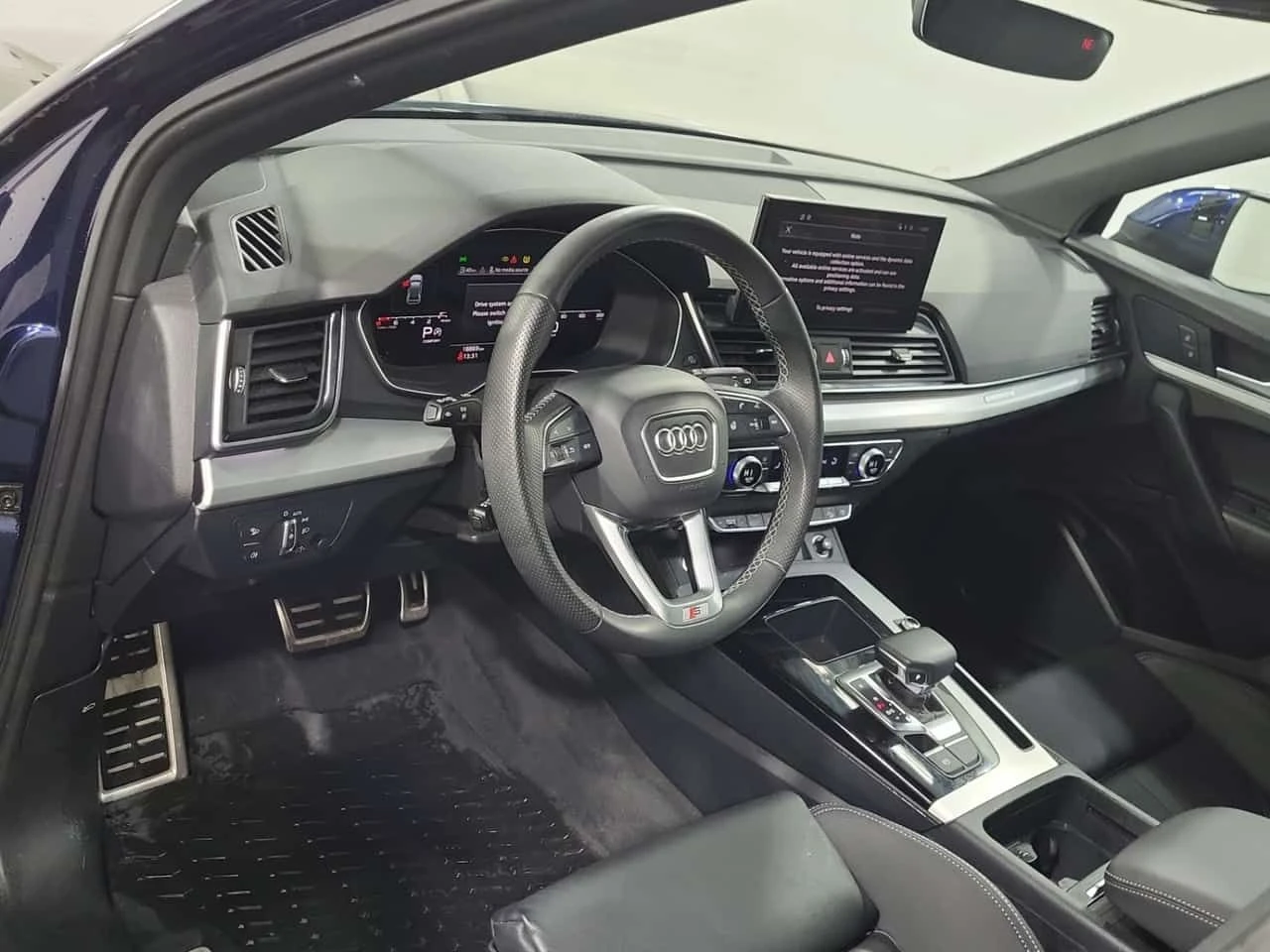 Audi Q5  PROGRESSIV / CARFAX/DISTRONIC/CAMERA, снимка 10 - Автомобили и джипове - 53947578