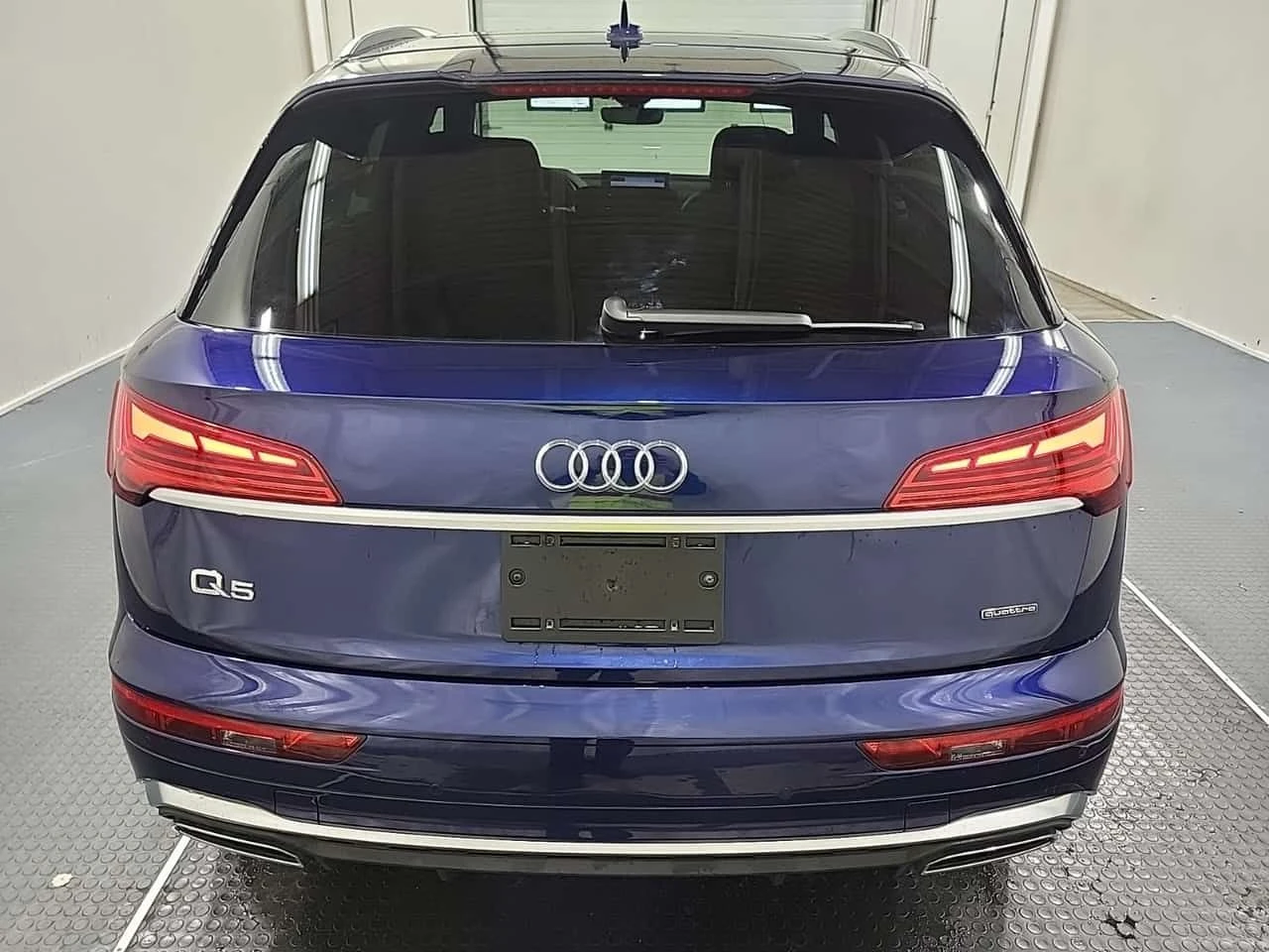 Audi Q5  PROGRESSIV / CARFAX/DISTRONIC/CAMERA, снимка 17 - Автомобили и джипове - 53947578