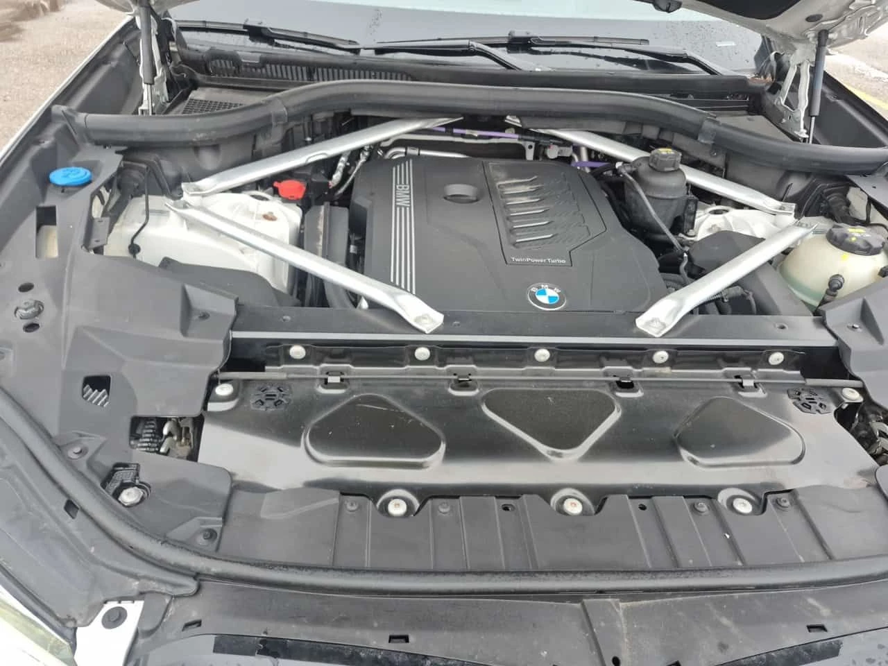 BMW X5 * XDRIVE40I * 2 КЛЮЧА* PANO* ПОДГРЕВИ* KEYLESS* CA, снимка 17 - Автомобили и джипове - 54209157