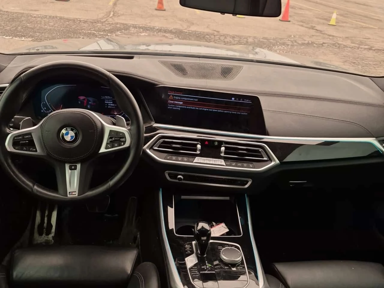 BMW X5 * XDRIVE40I * М ПАК * ХЕД ЪП * ПАНОРАМА * 2 КЛЮЧА , снимка 10 - Автомобили и джипове - 55308448