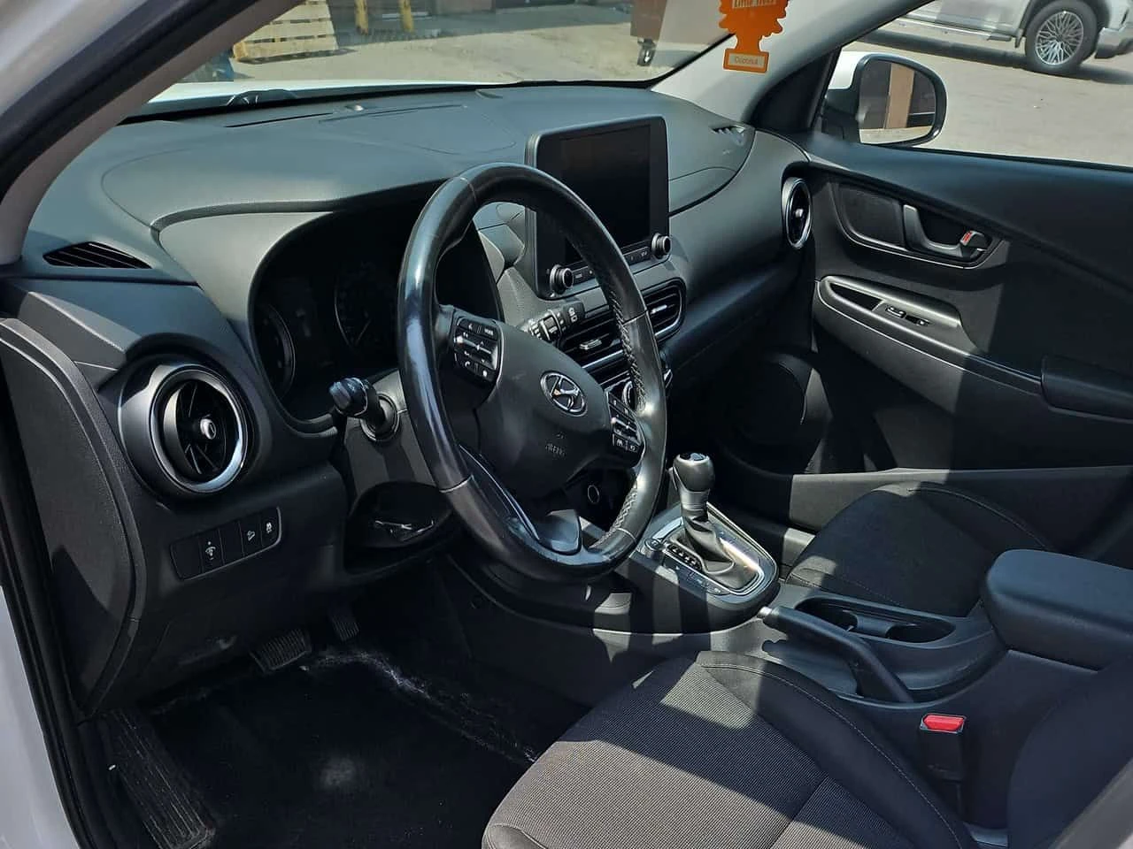 Hyundai Kona * Preferred * CARFAX * ОПЦИЯ ЗА ФИНАНСИРАНЕ , снимка 5 - Автомобили и джипове - 55438268