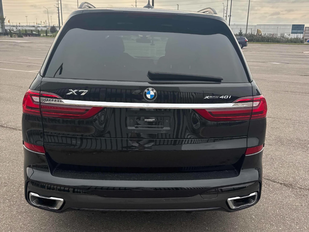 BMW X7 xDrive* 40i* M-pack* 360VIEW* H&K* HUD* ВЪЗДУШНО, снимка 4 - Автомобили и джипове - 56320183