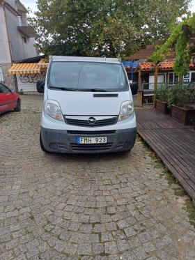 Opel Vivaro, снимка 2 - Бусове и автобуси - 45304941