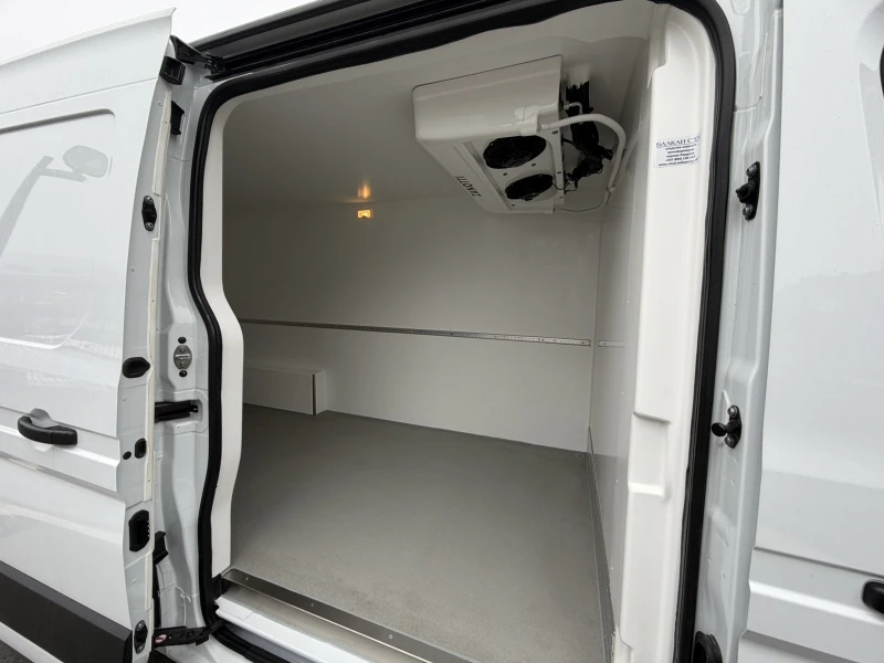 Renault Master ХЛАДИЛЕН L3H2 3, 5 т 2.0Blue dCi 130, снимка 6 - Бусове и автобуси - 53377839