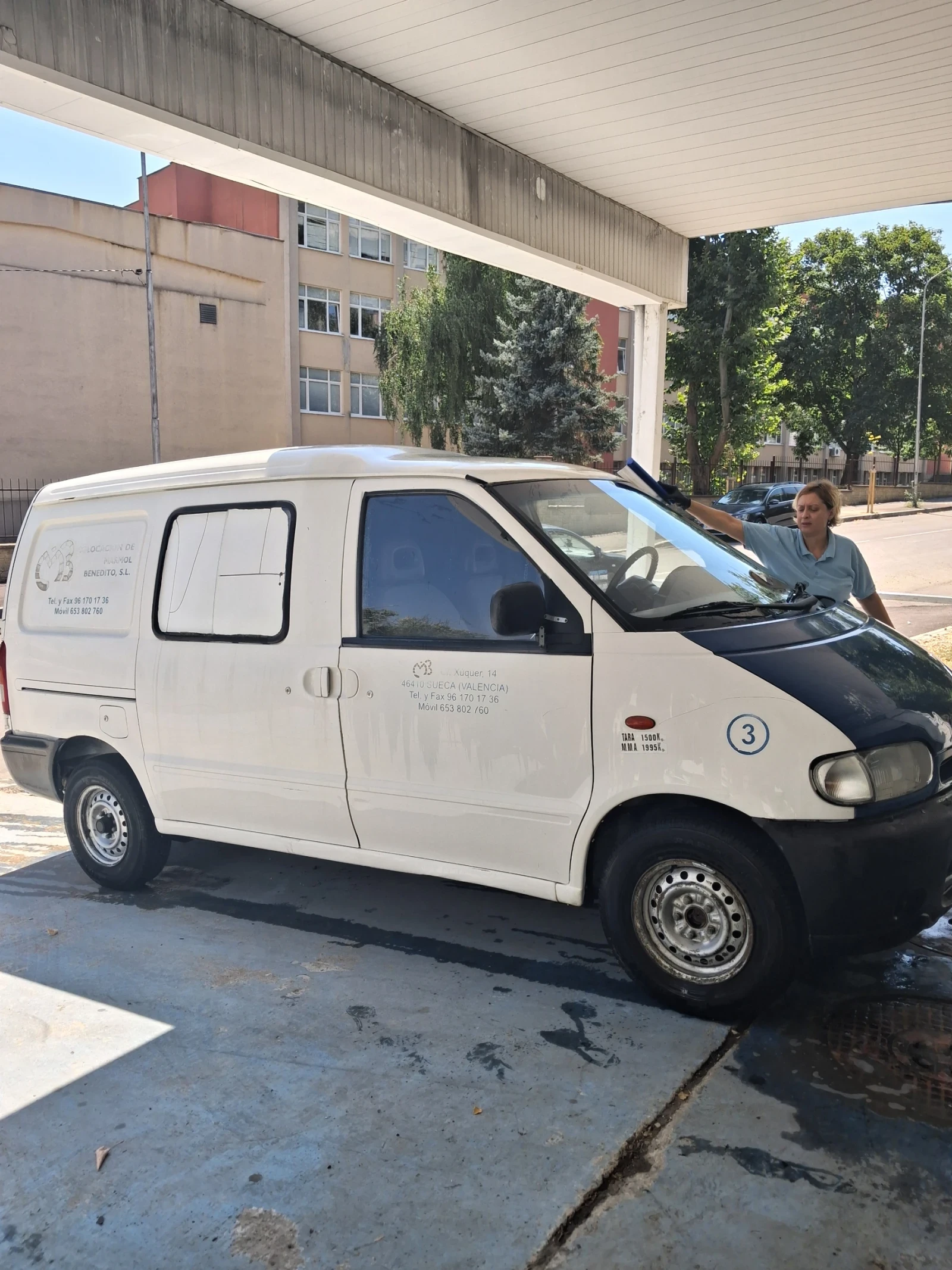 Nissan Vanette 2.3D, снимка 12 - Бусове и автобуси - 55662758