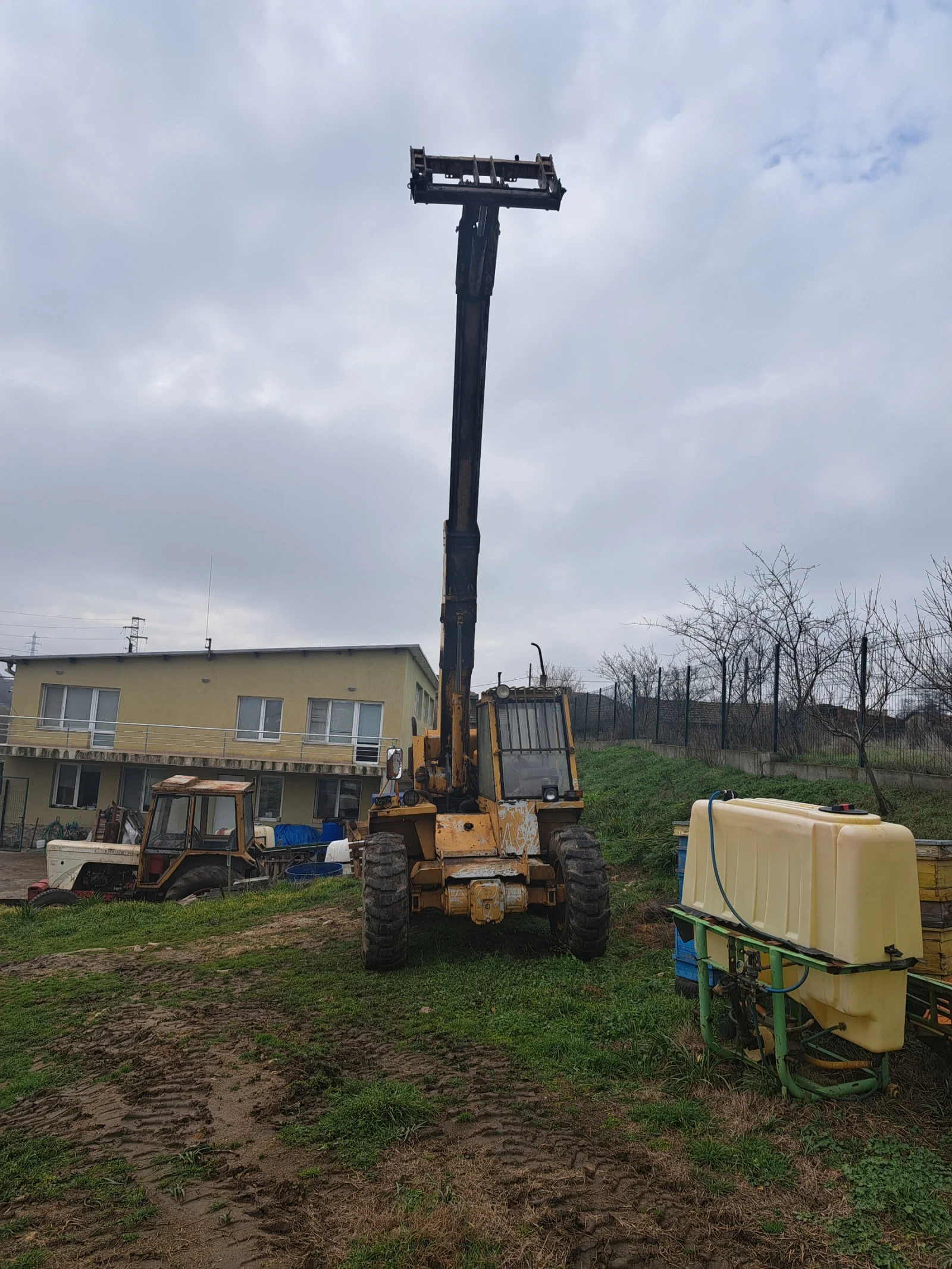 ������������ �������� JCB 520 | Mobile.bg � ����������� 4
