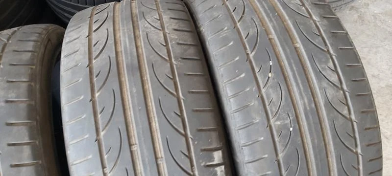 Гуми Летни 225/40R18, снимка 3 - Гуми и джанти - 32781548