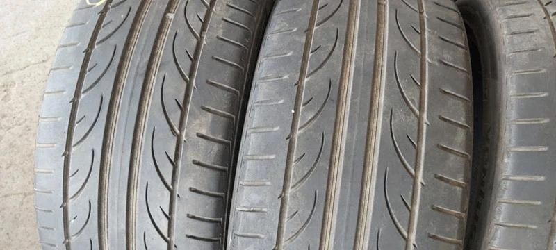 Гуми Летни 225/40R18, снимка 2 - Гуми и джанти - 32781548