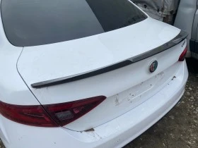 Alfa Romeo Giulia 2.2D 180HP КСЕНОН НАВИ, снимка 5
