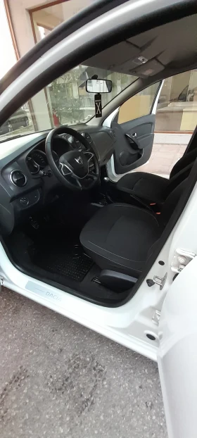 Dacia Sandero 0.900куб. С ТУРБО, снимка 9