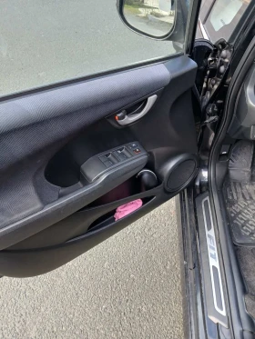 Honda Jazz FIT, снимка 17