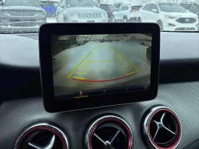 Mercedes-Benz CLA 250 CARFAX/ПОДГРЕВИ/KEYLESS, снимка 10