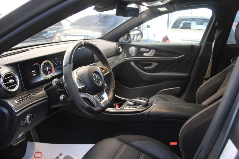 Mercedes-Benz E 63 AMG S/4D Burmester/Carbon Keramik/Virtual/4Matic+ /360, снимка 7 - Автомобили и джипове - 40492705