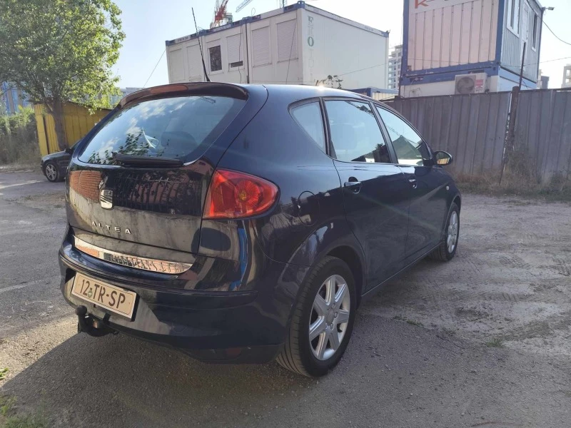 Seat Altea 1.6i 102 к.с., снимка 14 - Автомобили и джипове - 47336025