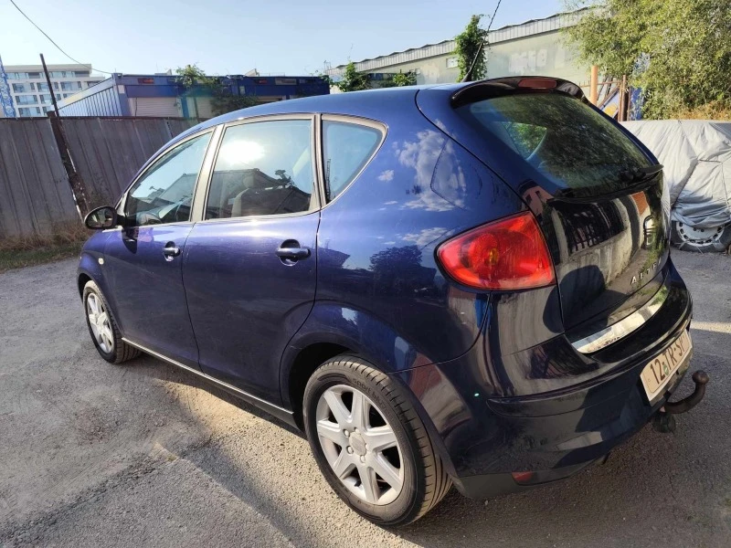 Seat Altea 1.6i 102 к.с., снимка 15 - Автомобили и джипове - 47336025