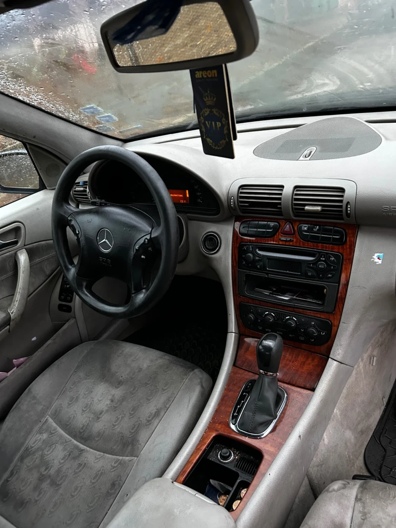 Mercedes-Benz C 200 Цяла за части, снимка 8 - Автомобили и джипове - 48199409