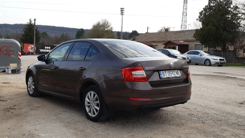 Skoda Octavia 1.4 TSI DSG, снимка 6 - Автомобили и джипове - 49598953