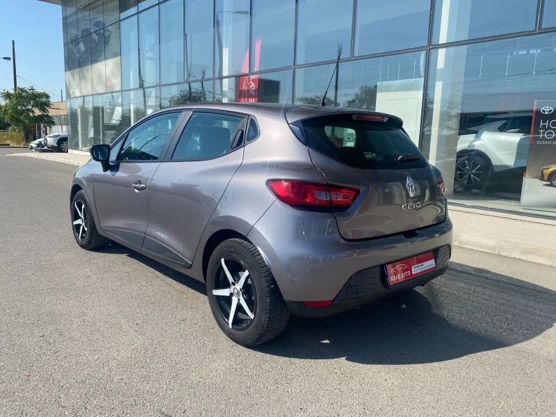 Renault Clio 1.2i, снимка 7 - Автомобили и джипове - 51169404