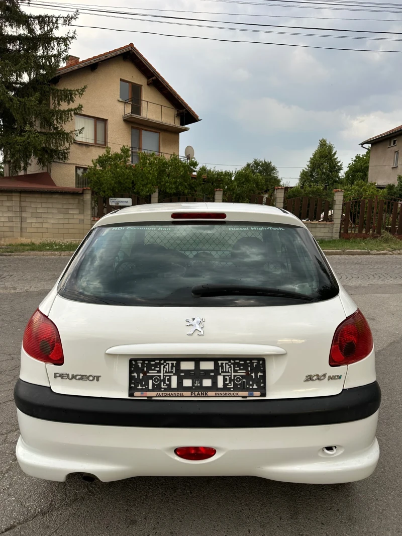 Peugeot 206 1.4HDI Товарно N1, снимка 8 - Автомобили и джипове - 52605392