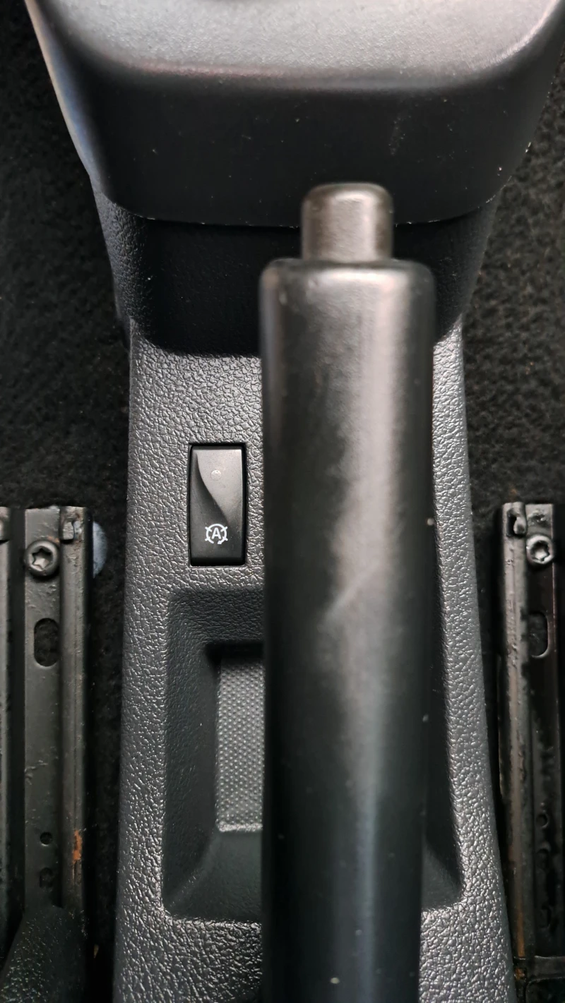 Dacia Dokker ТОП 201 000км., снимка 13 - Автомобили и джипове - 51385145