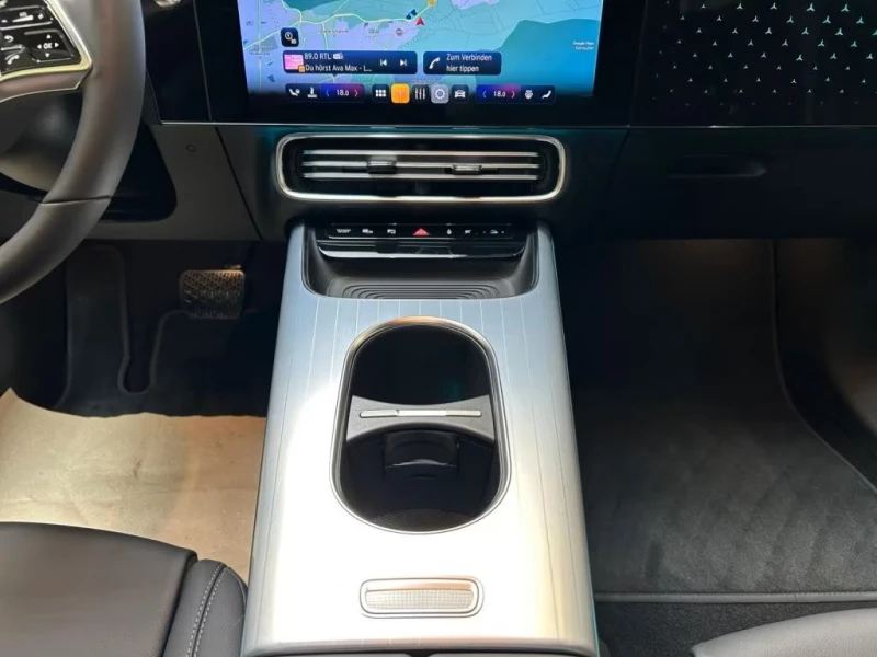 Mercedes-Benz CLA 250 + EQ Technologie Progressive , снимка 10 - Автомобили и джипове - 52167976