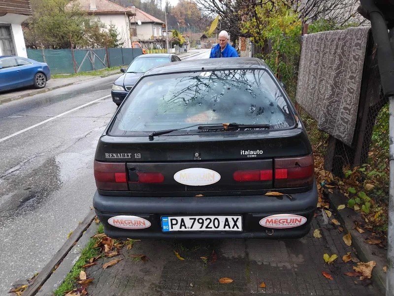 Renault 19, снимка 3 - Автомобили и джипове - 52551076