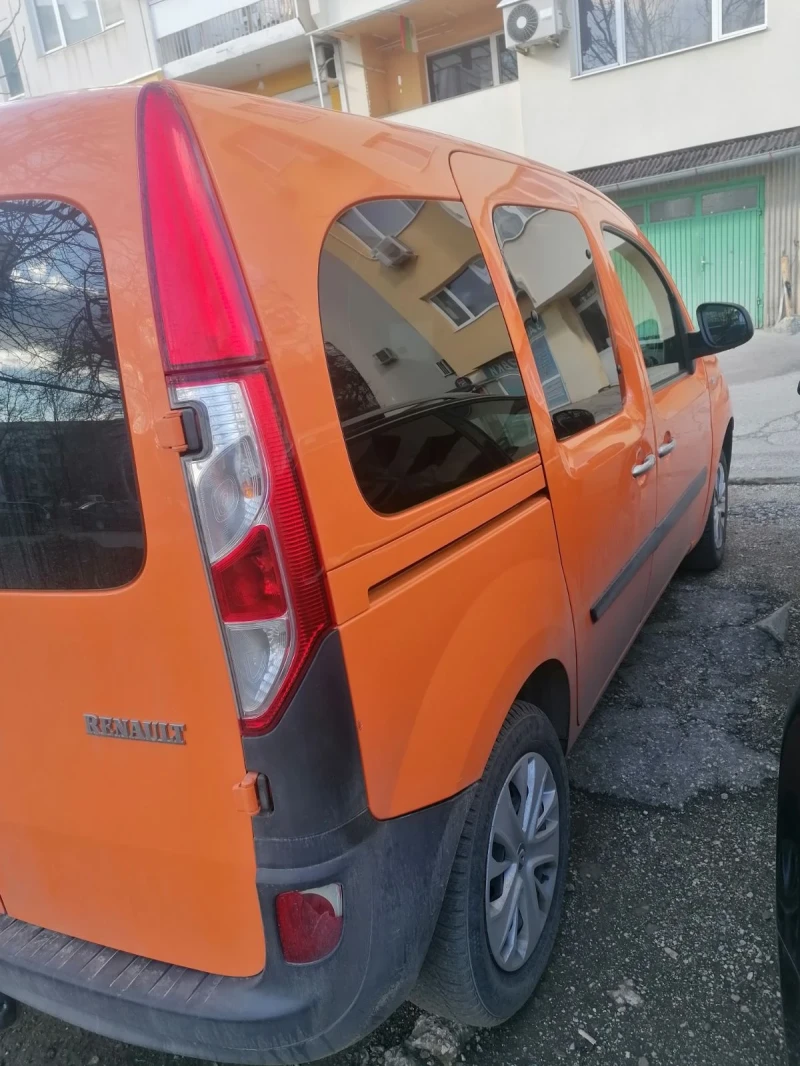 Renault Kangoo, снимка 3 - Автомобили и джипове - 52554076