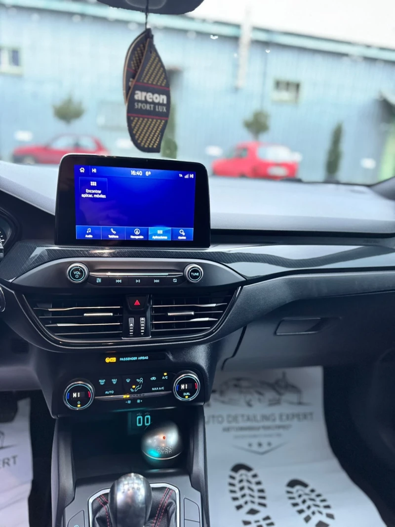 Ford Focus St line, снимка 11 - Автомобили и джипове - 53225714