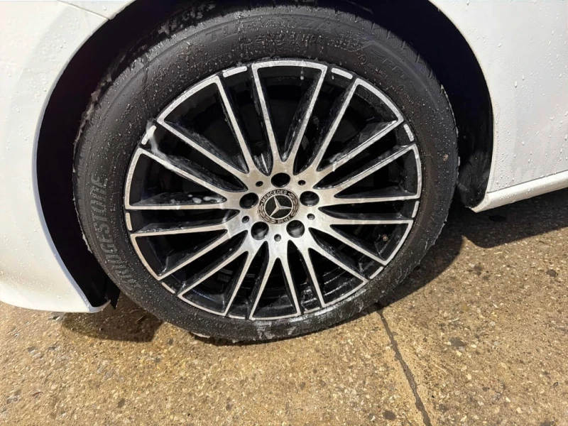 Mercedes-Benz C 300 * CARFAX * ЦЕНА ДО БГ, снимка 11 - Автомобили и джипове - 53468850