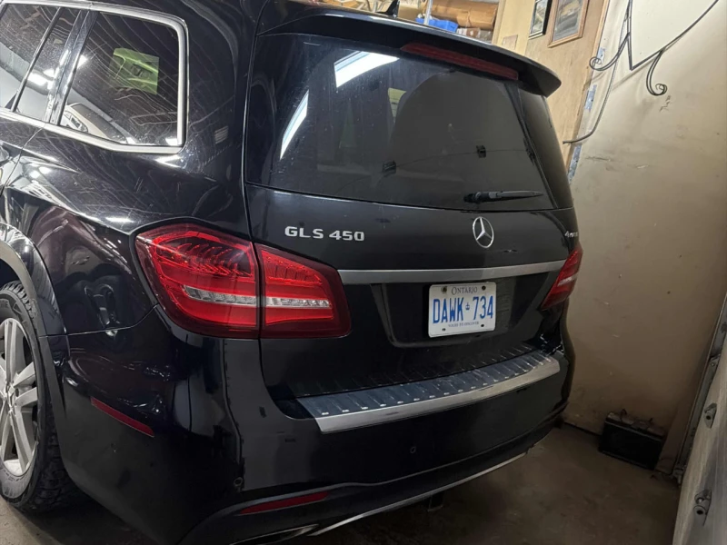 Mercedes-Benz GLS 450 * АВТО КРЕДИТ* ЦЕНА ДО БГ * СЕРВИЗНА ИСТОРИЯ * , снимка 4 - Автомобили и джипове - 53497650