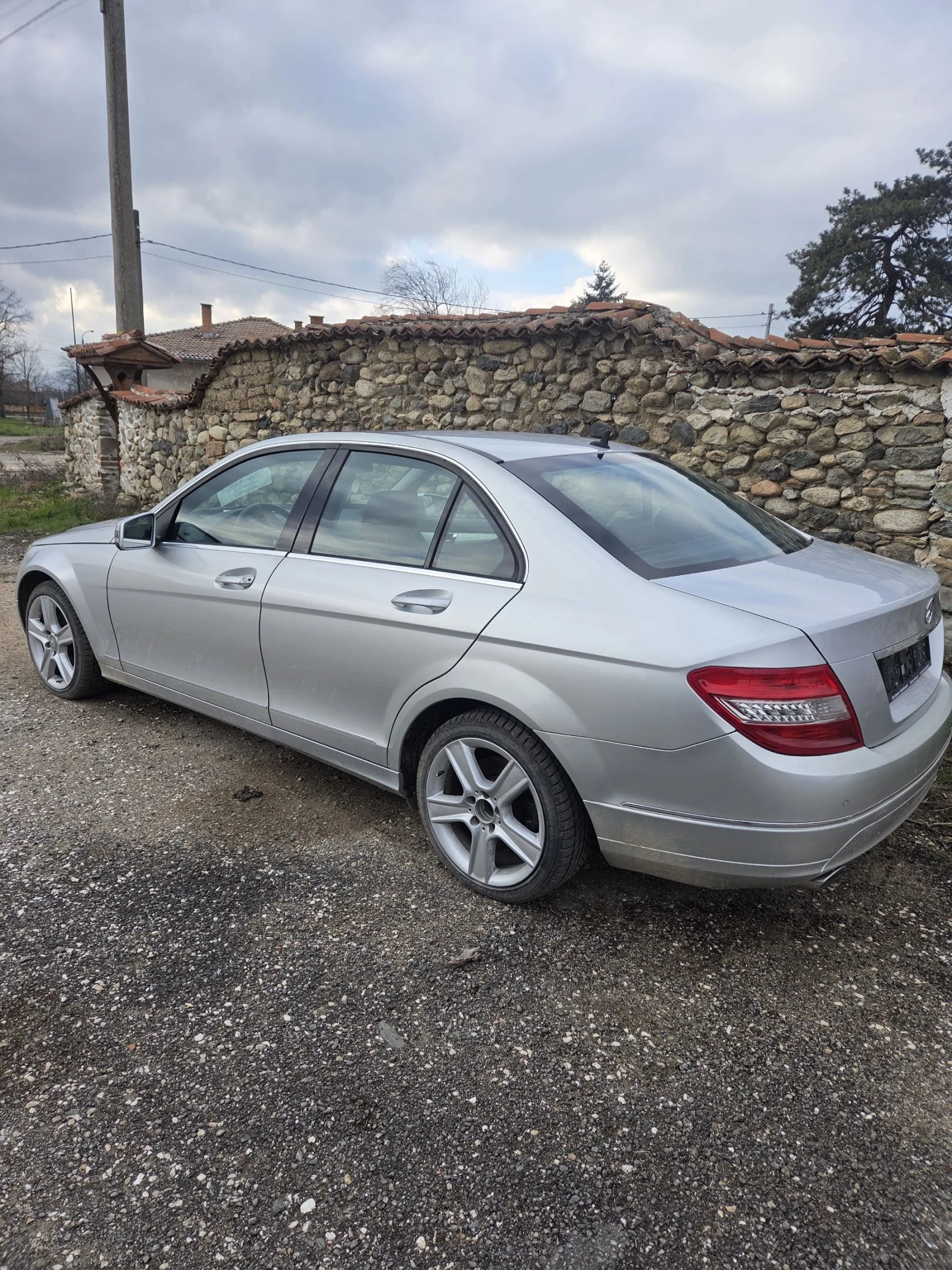 Mercedes-Benz C 250  - изображение 4