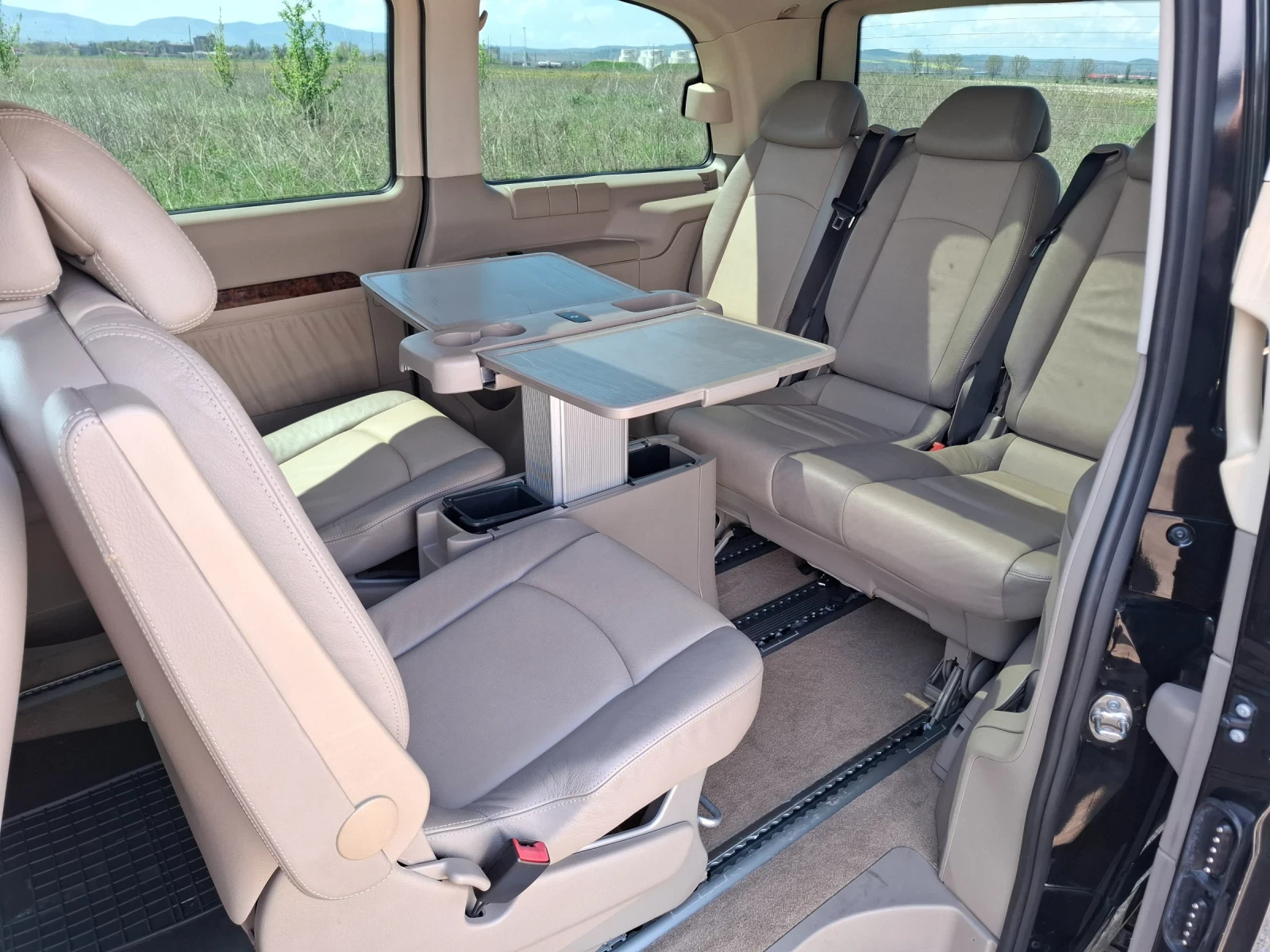 Mercedes-Benz Viano  - изображение 9