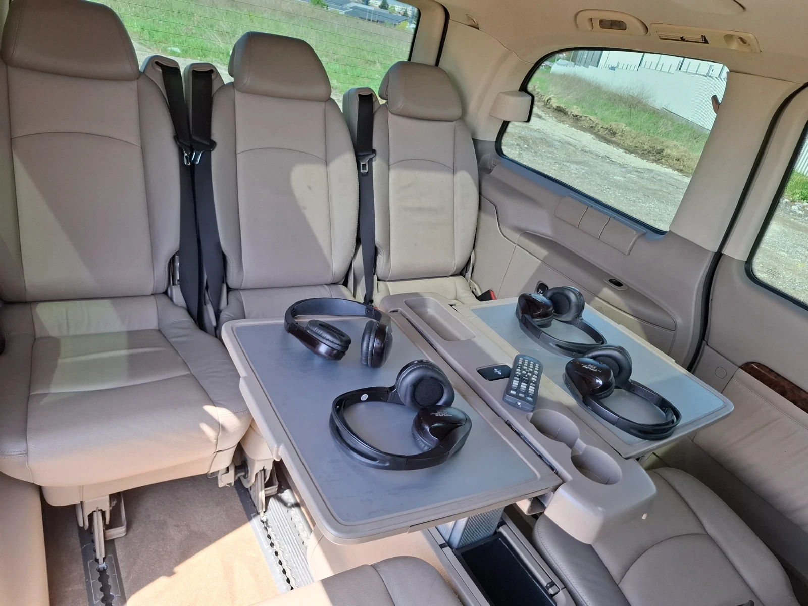 Mercedes-Benz Viano  - изображение 6