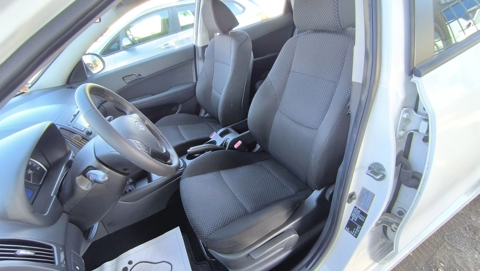 Hyundai I30 1.4i | Mobile.bg   12